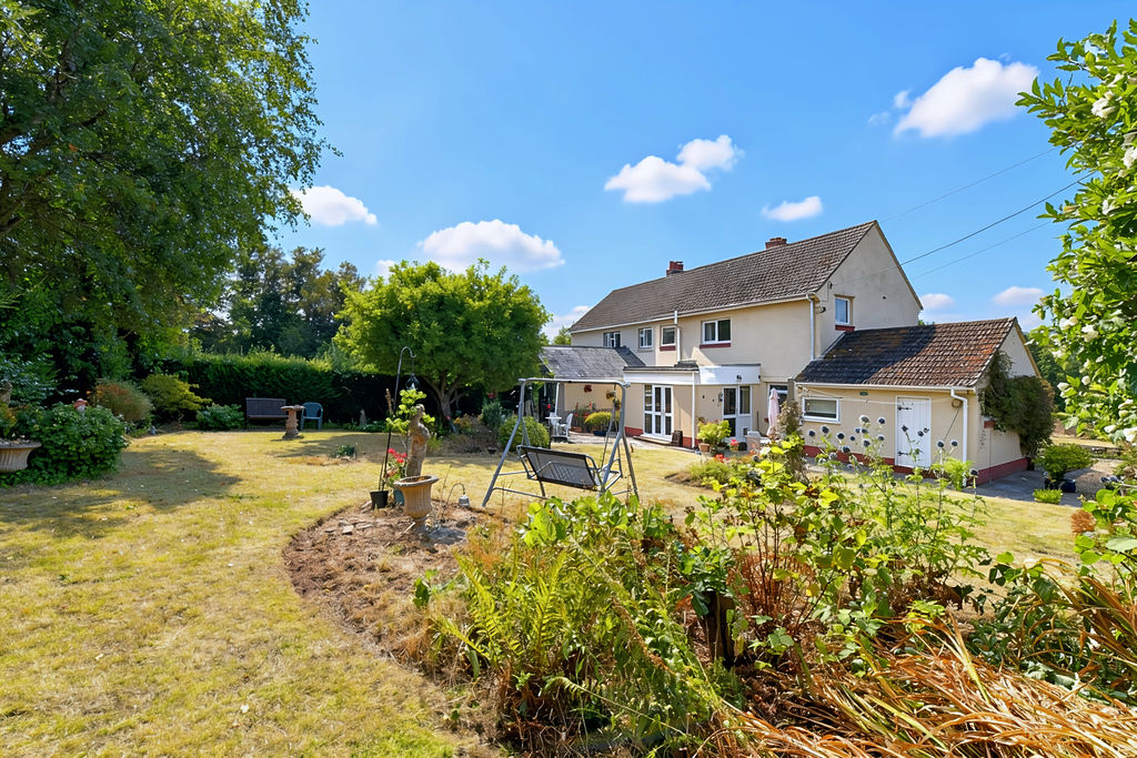 Rear Elevation and Garden- click for photo gallery